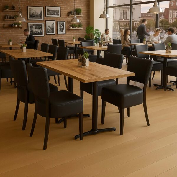 Cafesæt 8 - 4 Isabella sorte stole - Antik eg melamin bordplade 70x120 - Gafa dobbelt sort bordstel