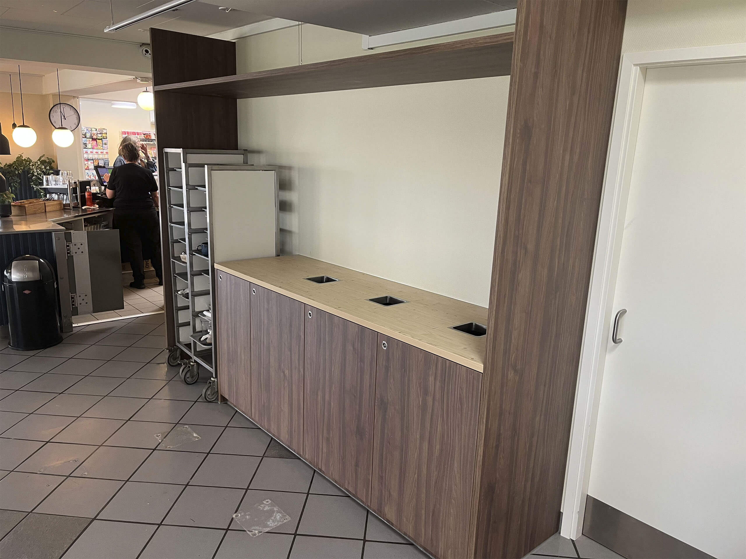 Skreddersydd avfallsstasjon